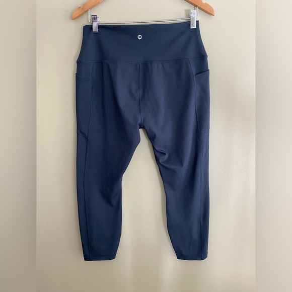 RBX: Navy Blue Leggings with Side Pockets 
Size: X Large - Picture 9 of 14